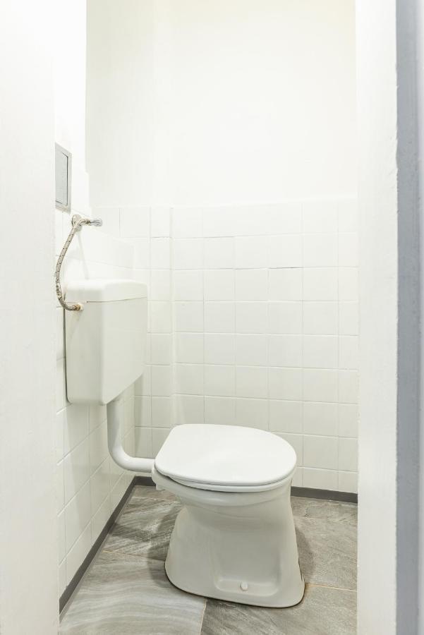 Stylish 1 Bedroom Apartment Near Hannovamarkt Wien Eksteriør billede